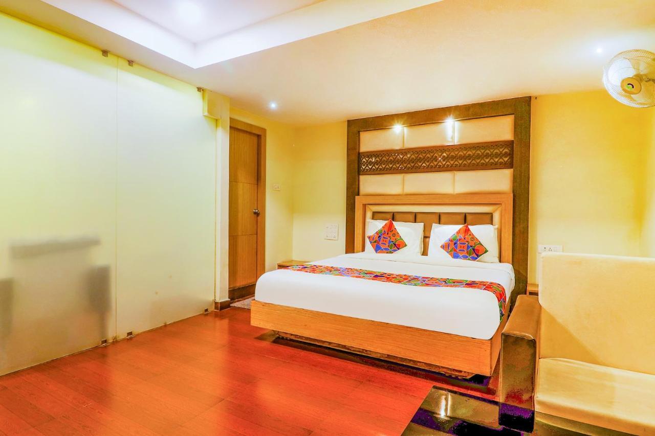 Fabhotel Keerthi'S Anupama - Nr Indira Gandhi Stadium Vijayawāda Eksteriør billede