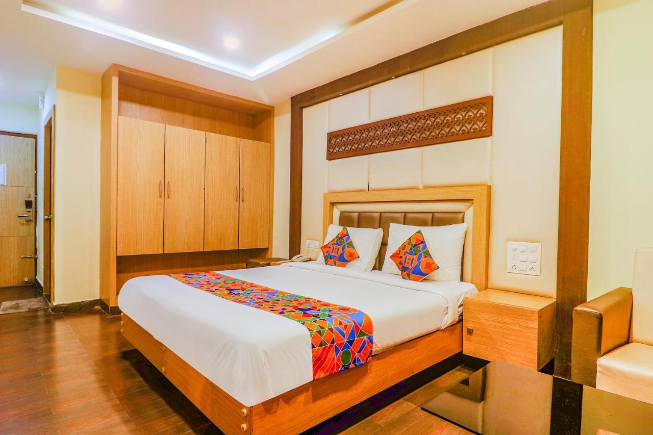 Fabhotel Keerthi'S Anupama - Nr Indira Gandhi Stadium Vijayawāda Eksteriør billede